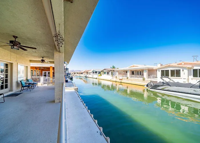 Holiday home Oceans 11, Canal Front Family Fun, 60-ft Dock *