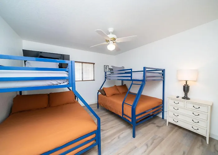 Oceans 11, Canal Front Family Fun, 60-ft Dock Parker